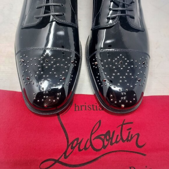 Christian Louboutin MENS Maltese Stud Black Patent Derby Shoe - Picture 9 of 12